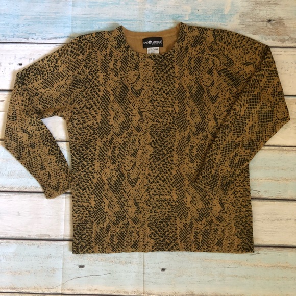 ❌SOLD❌Sag Harbor pullover sweater long sleeves - Picture 4 of 7
